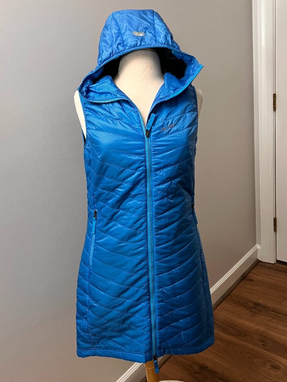 SKHOOP Debbie Long Puffer Hooded Vest Blue Sz M